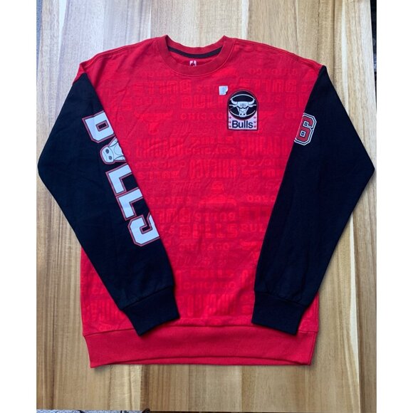 NBA Chicago Bulls Mens Red & Black Crewneck Sweatshirt Size Small - Picture 5 of 15